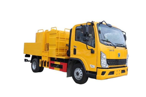 蓝牌陕汽5.5方水泥净浆洒布车