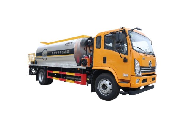 陕汽德龙T1 12方智能沥青洒布车